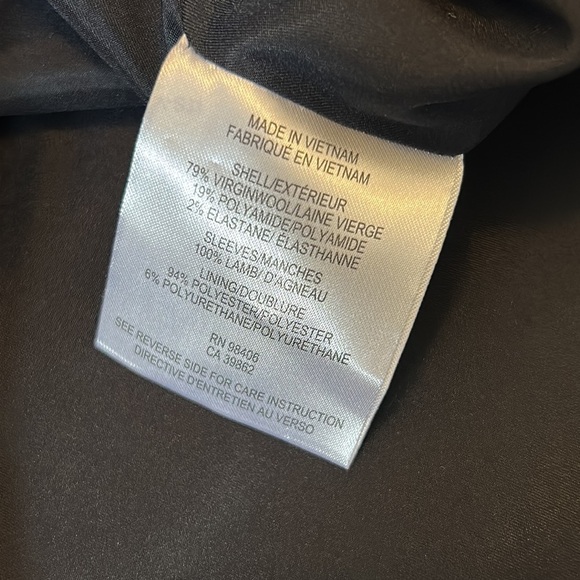 Theory Quennel Convertible Wool Leather Black Coat - Picture 12 of 13